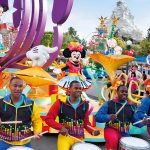 parades-disneyland